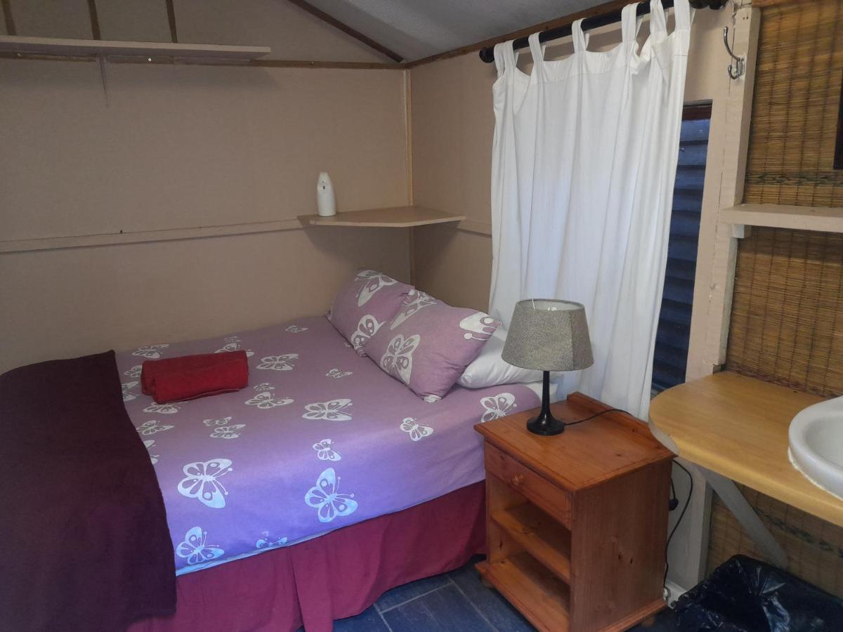 1322 Backpackers International Vandrerhjem Pretoria-Noord Eksteriør bilde